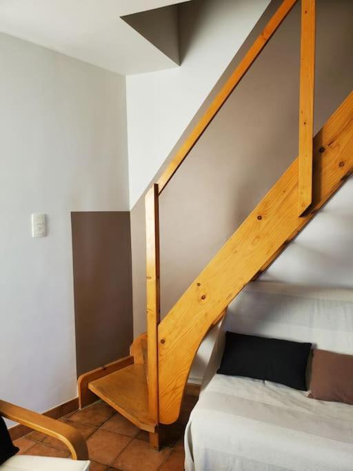 Gite Dans Un Hameau De Charme Castelnau-Durban 外观 照片